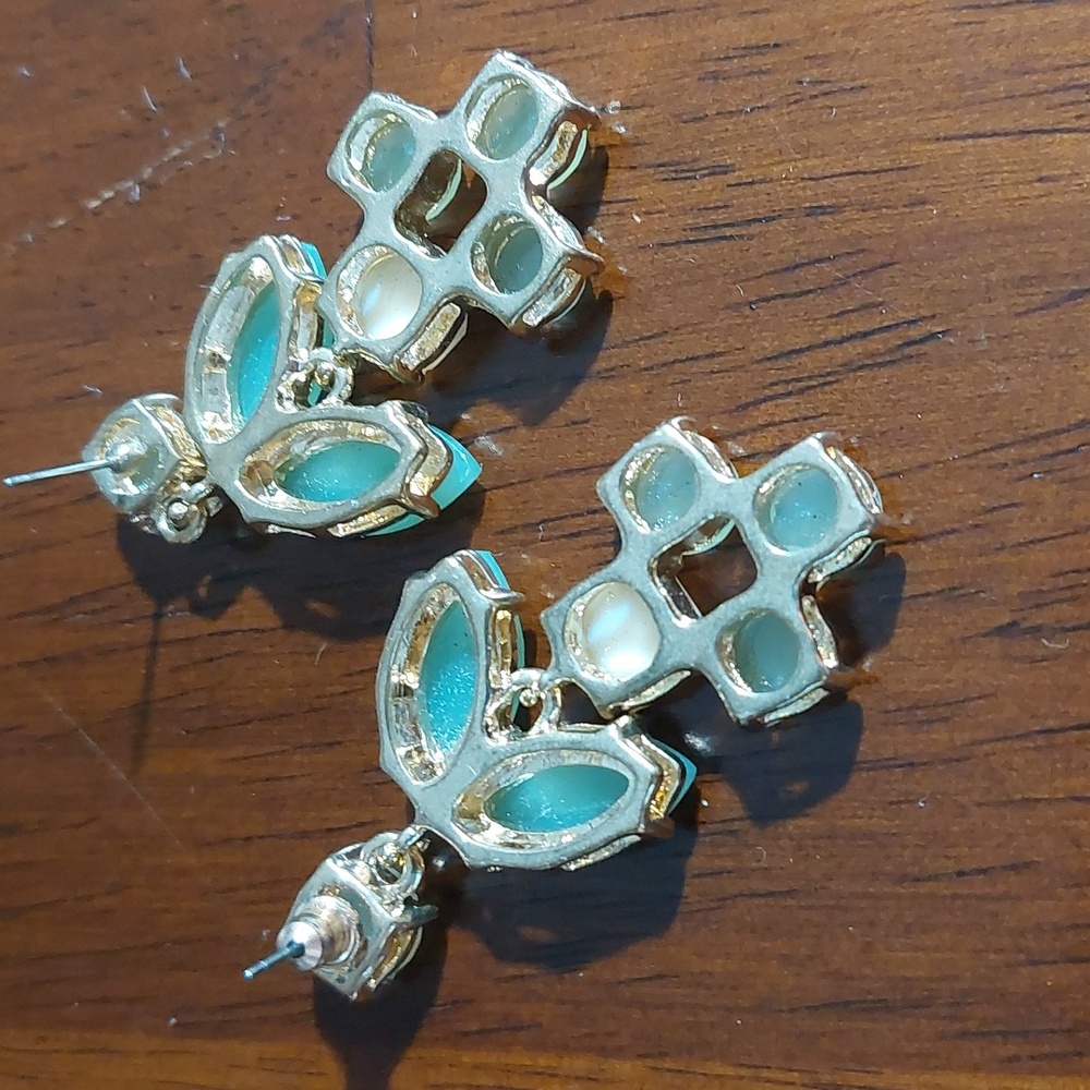 Mint Green and Chartreuse Green Linear Drop Chandelier Earrings - Picture 3 of 3